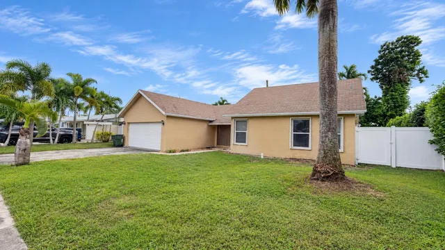 Residence photo 26