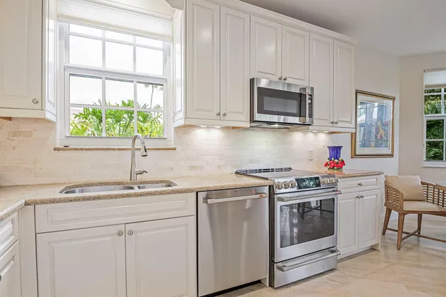 PGA National Palm Beach Gardens Residence photo 11