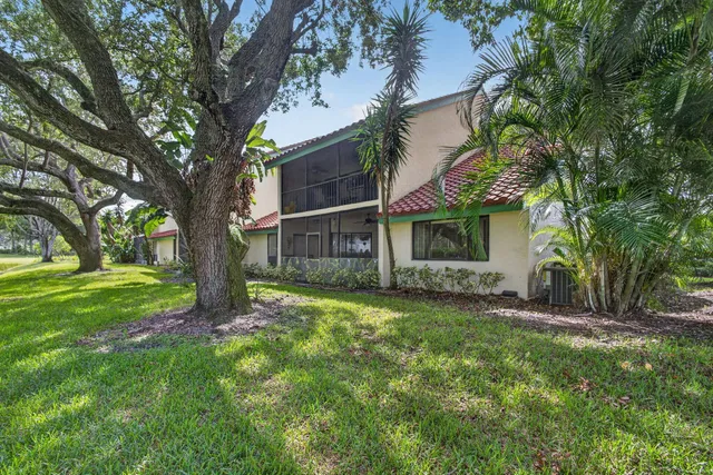 PGA National Palm Beach Gardens Unit A photo 38