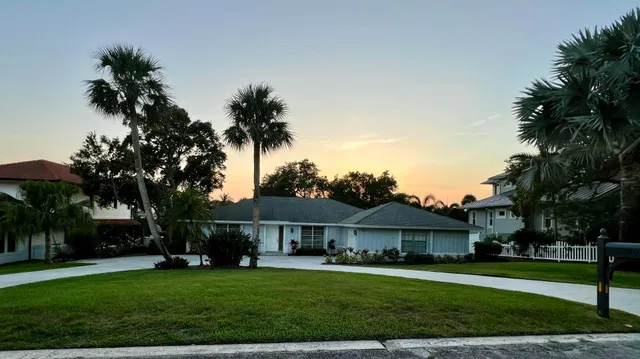 Sewall's Point Residence photo 6