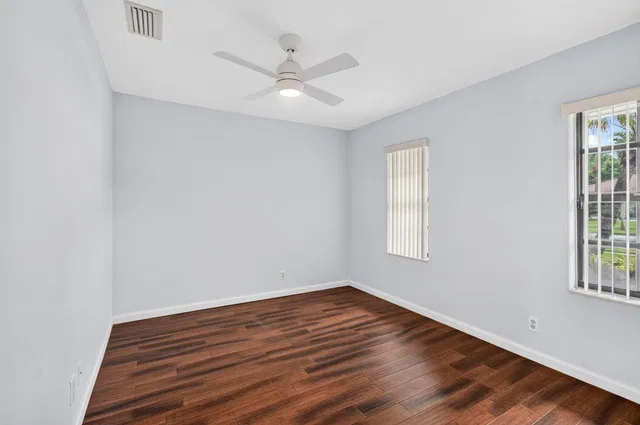 Residence photo 33