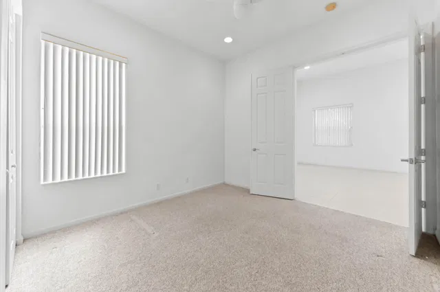Residence photo 21