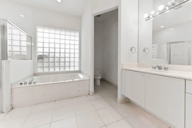 Residence photo 29