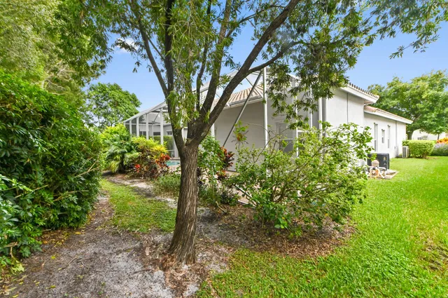 Residence photo 37