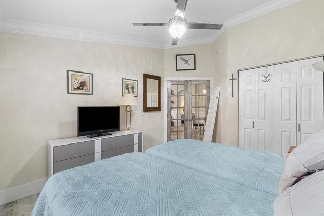 Residence photo 29