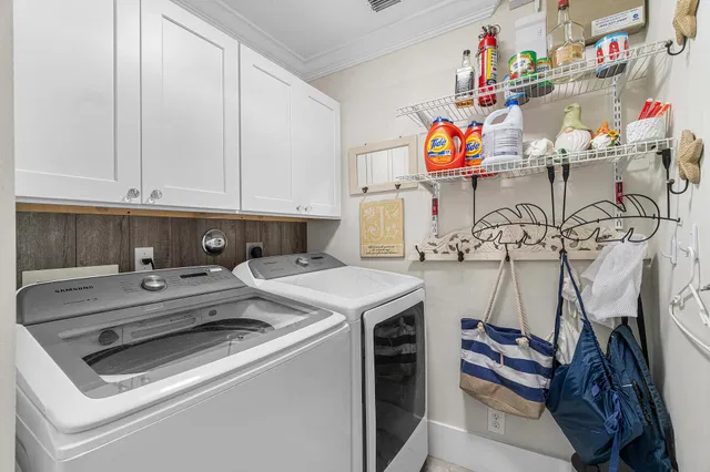 Residence photo 30