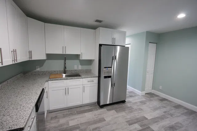 Residence photo 19