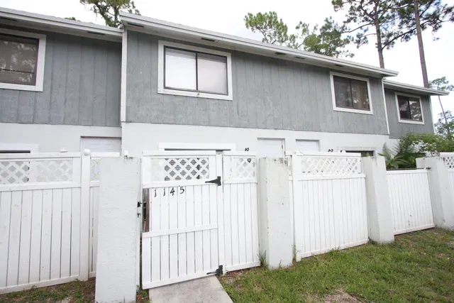Residence photo 29