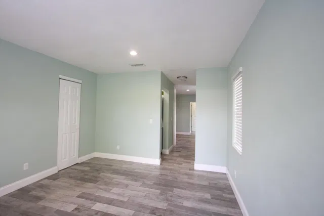 Residence photo 61