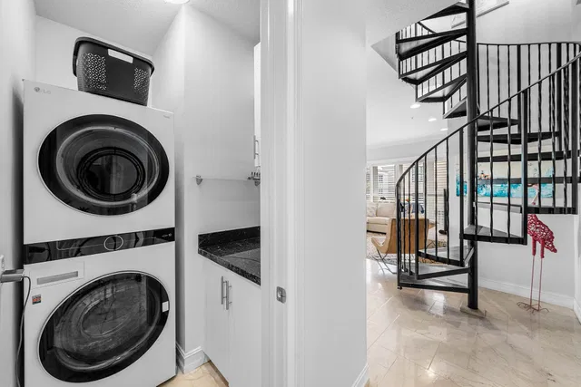 Downtown Delray Beach Unit 301 photo 5