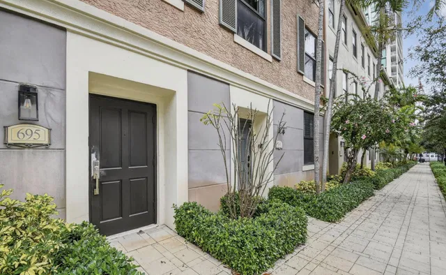 Downtown West Palm Beach Residence photo 20