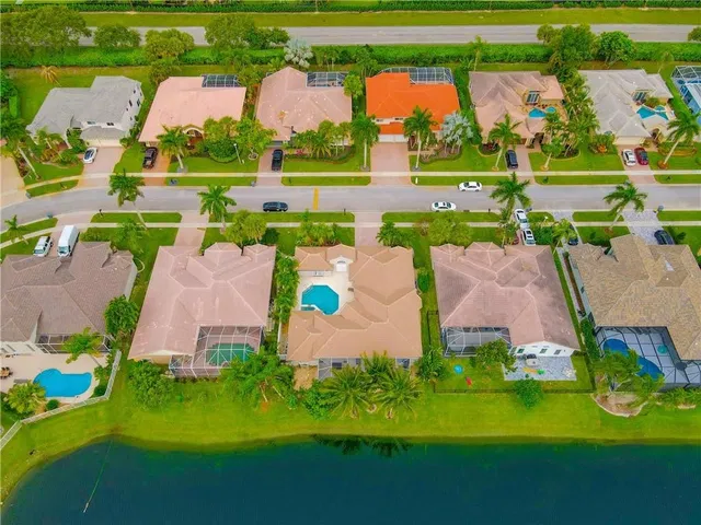 Boca Isles Residence photo 6