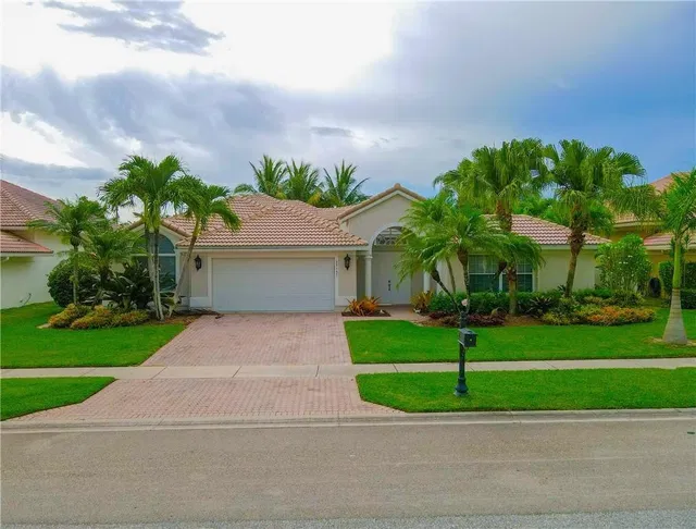 Boca Isles Residence photo 12