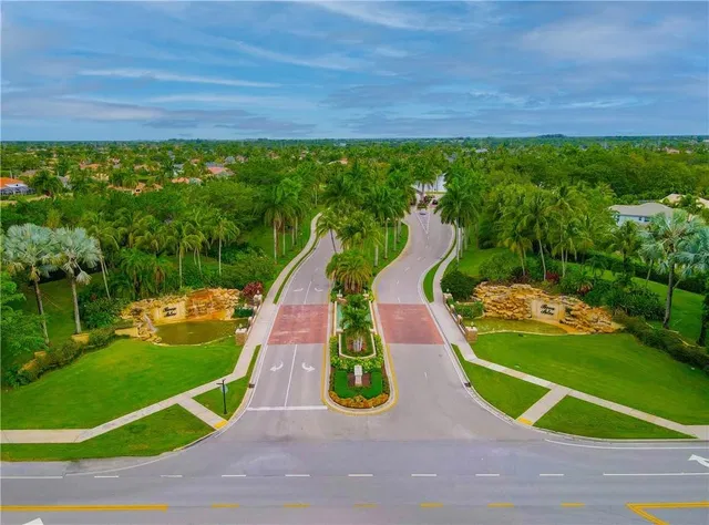 Boca Isles Residence photo 17