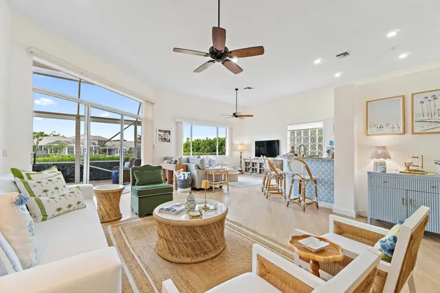PGA National Palm Beach Gardens Residence photo 14
