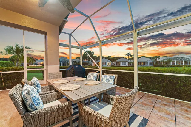 PGA National Palm Beach Gardens Residence photo 16