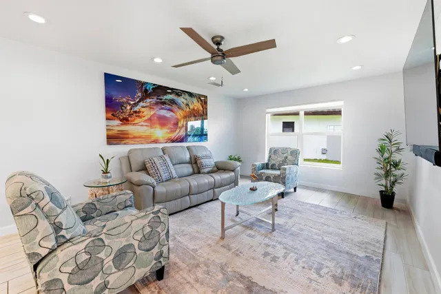 Residence photo 6