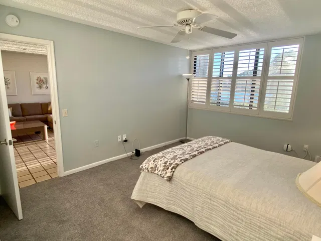 Residence photo 12
