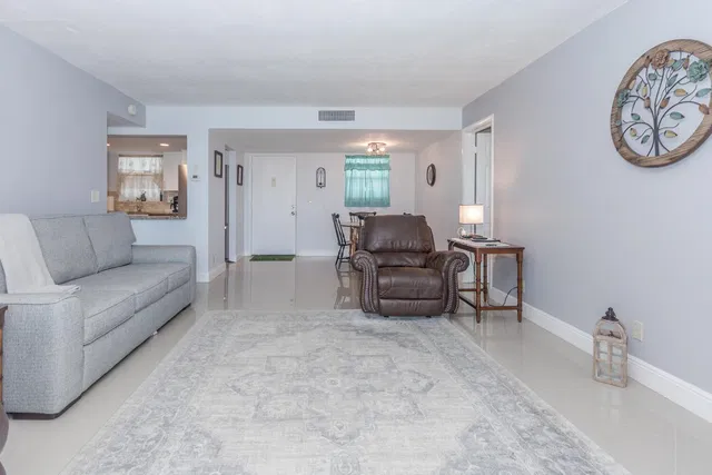  Unit 408 photo 10