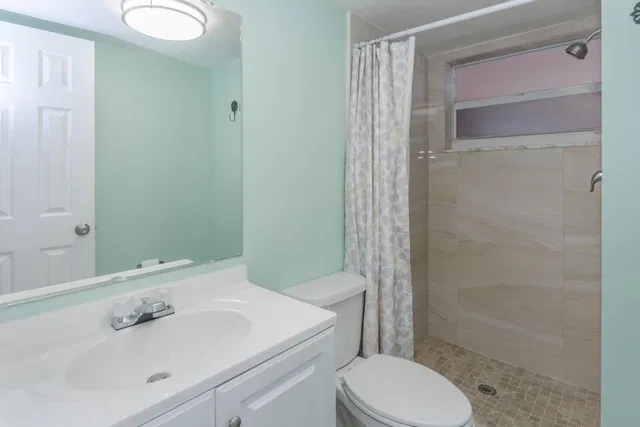  Unit 408 photo 36