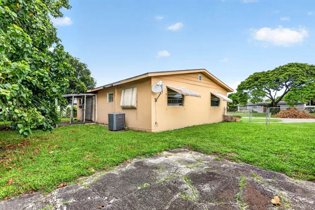  Residence photo 26