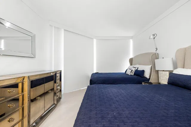 Sloan's Curve Palm Beach Residence photo 18