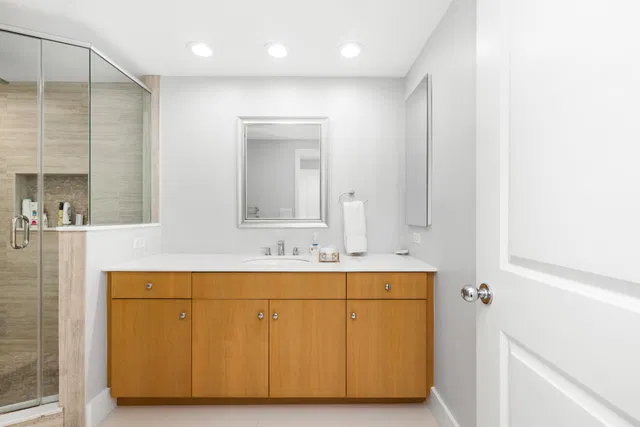 Sloan's Curve Palm Beach Residence photo 19