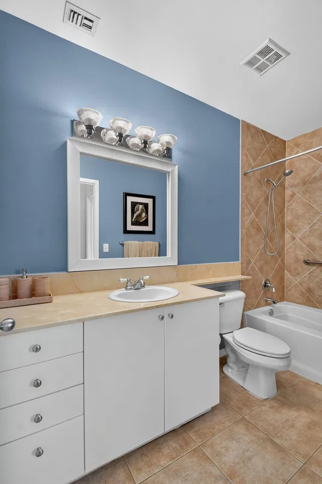 Windward Cove Lantana Unit 108 photo 20
