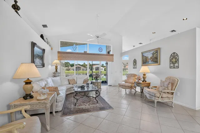 Residence photo 9