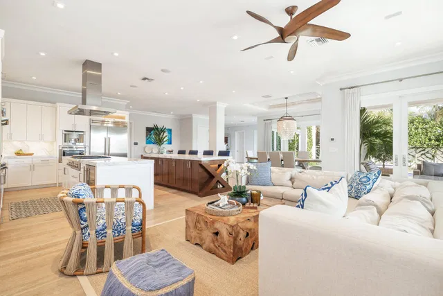 SoSo West Palm Beach Residence photo 4