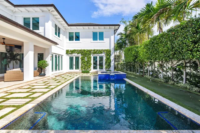 SoSo West Palm Beach Residence photo 25