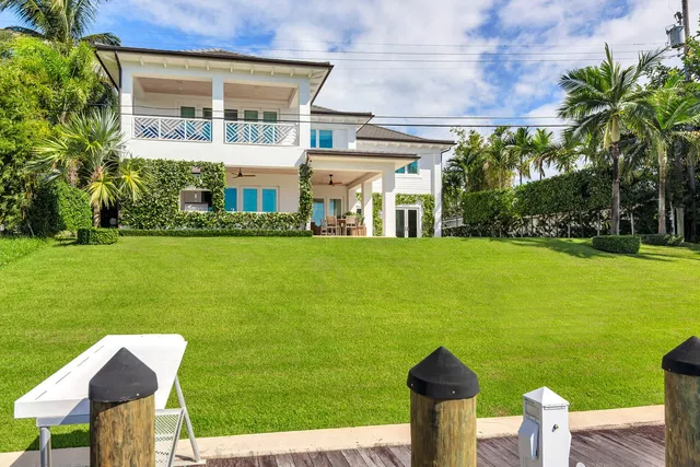 SoSo West Palm Beach Residence photo 27