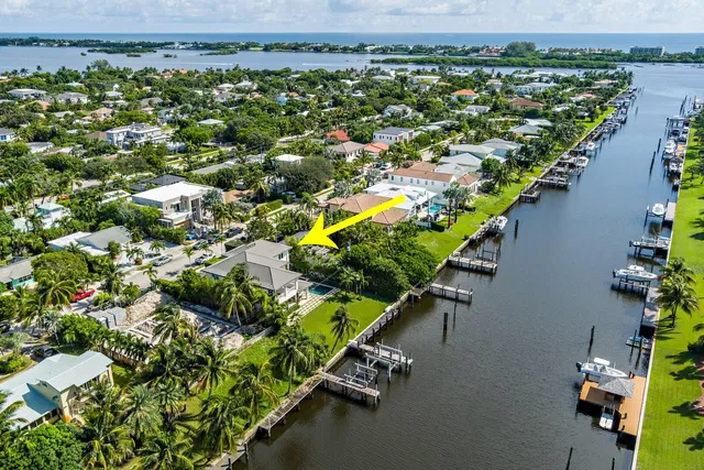 SoSo West Palm Beach Residence photo 32