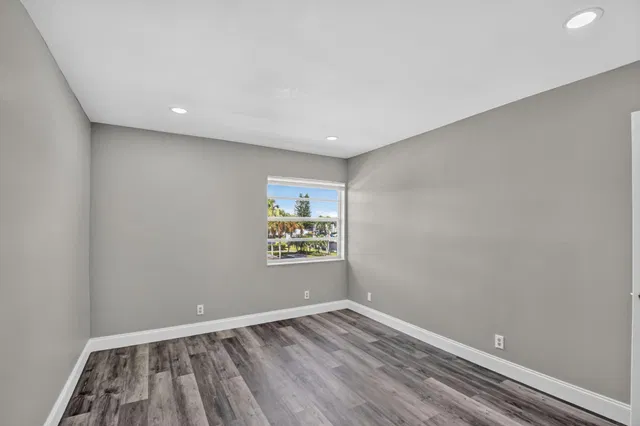 Residence photo 18