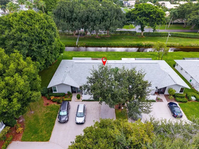 Residence photo 25