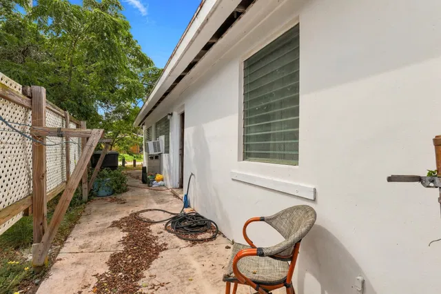 Residence photo 6