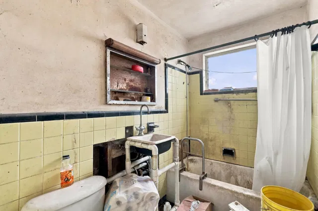 Residence photo 17