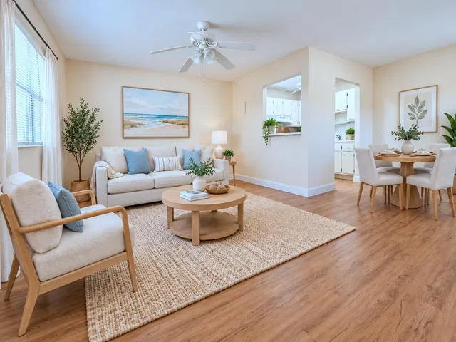 Residence photo 5