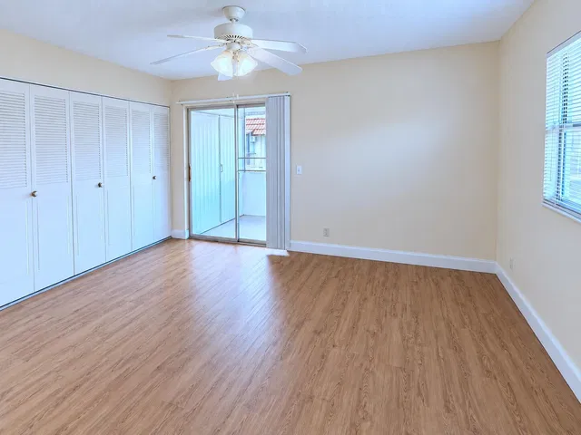 Residence photo 11
