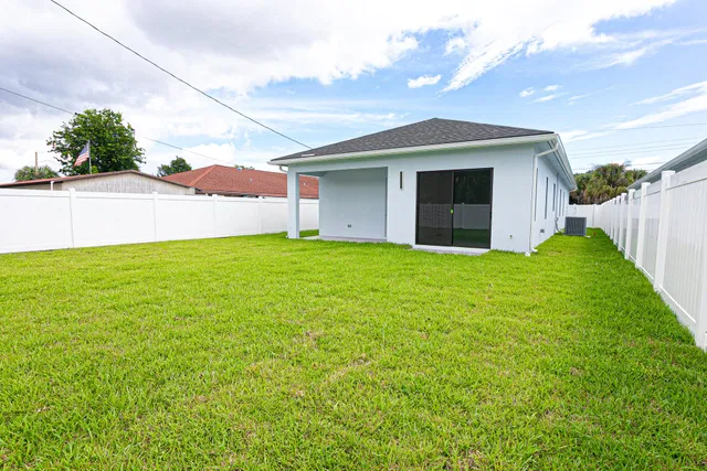 Residence photo 6