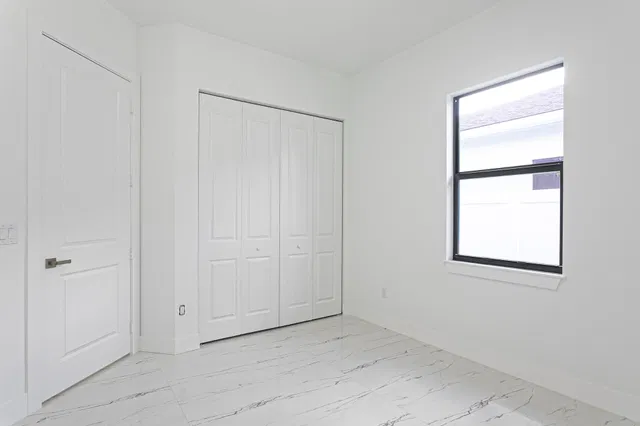 Residence photo 39