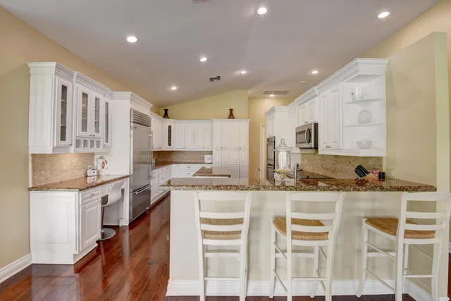 Residence photo 9