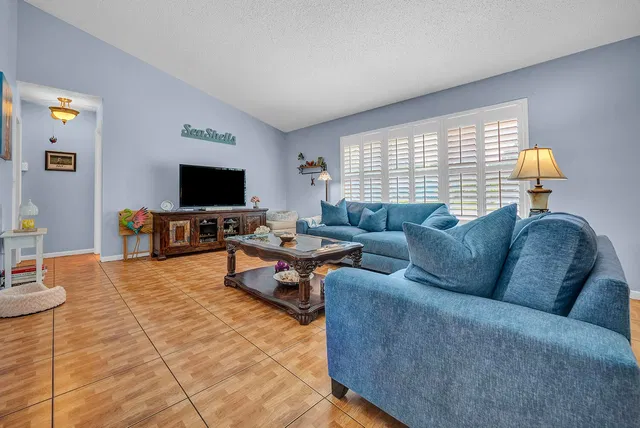 Residence photo 15