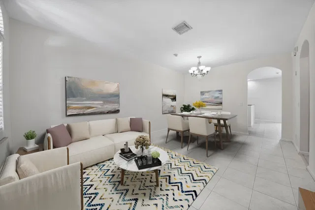 Residence photo 3