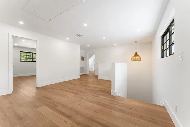 Residence photo 36