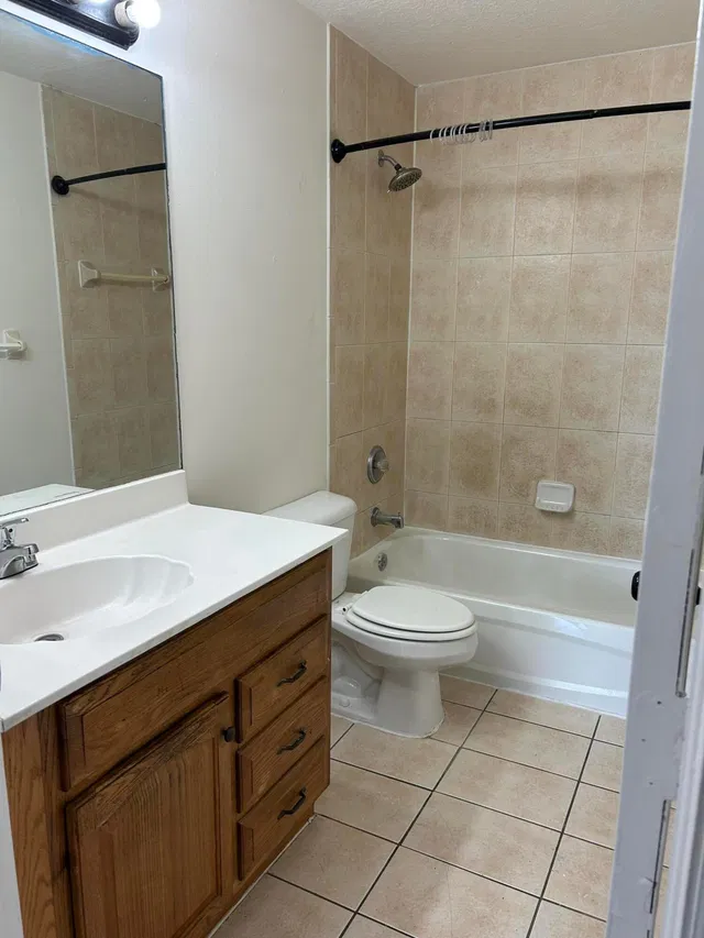  Residence photo 5