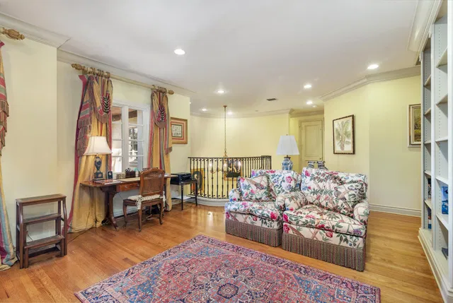 Royal Park Residence photo 18