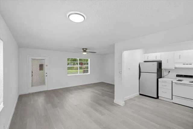 Residence photo 11