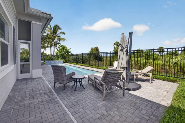 Avenir Residence photo 56