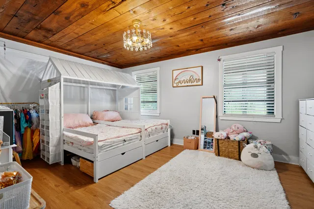 Residence photo 16